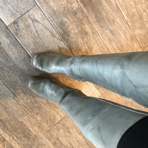 Frye Shoes - Like New Wide calf riding boots